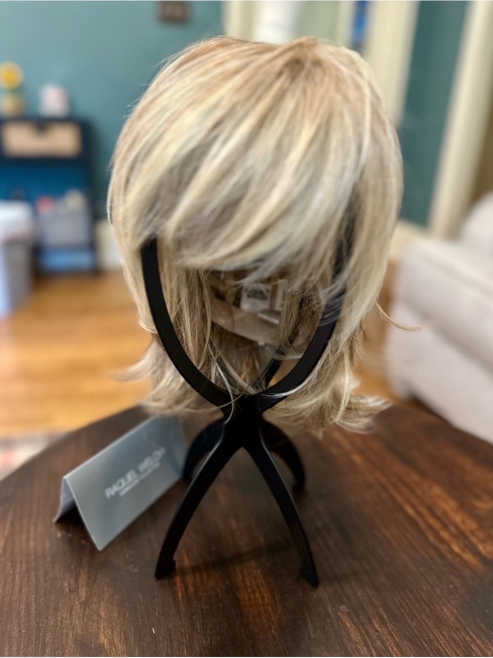 On Fire- Raquel Welch Wig
RL 16/88 - Pale Golden Honey